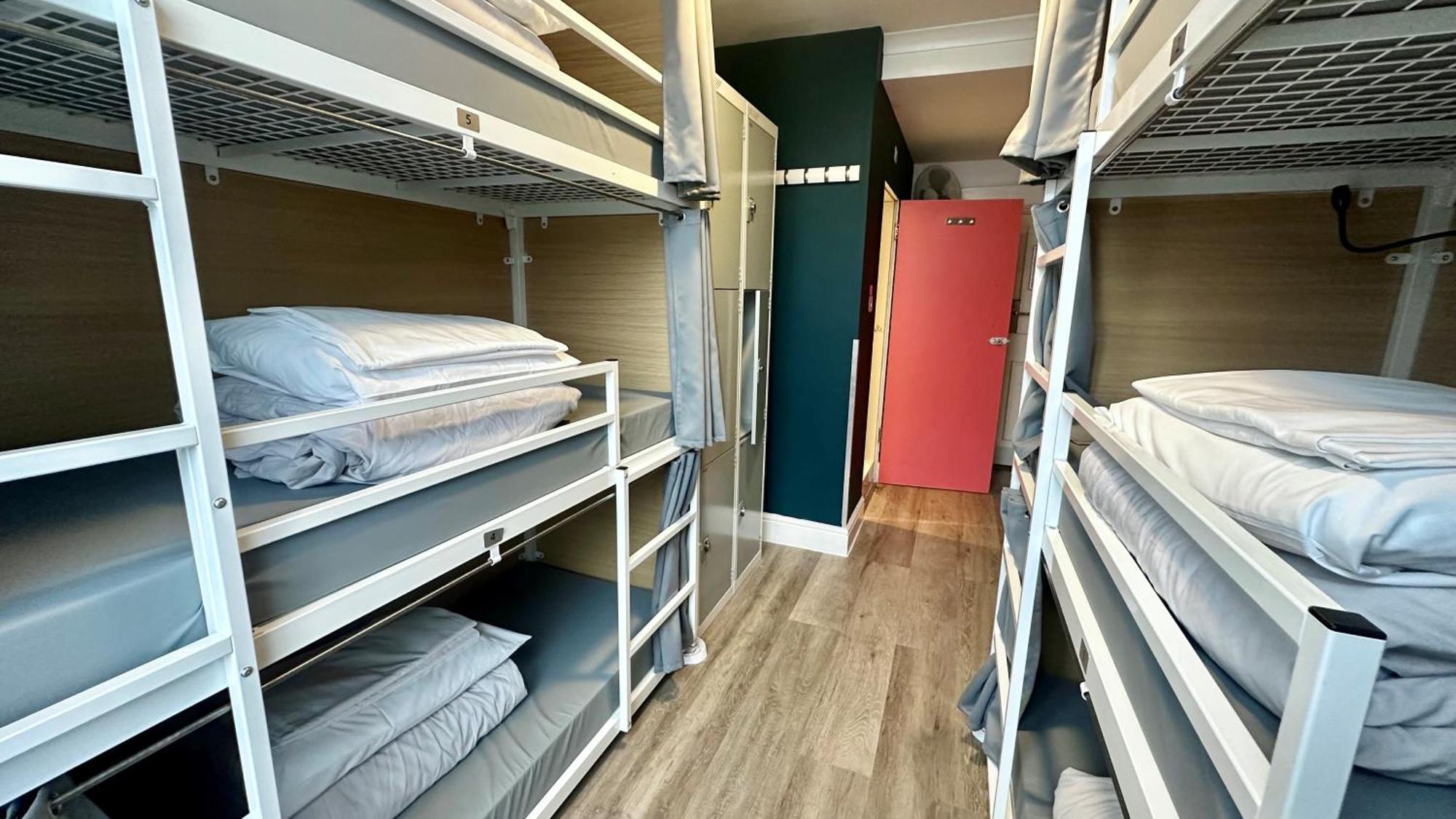 Хостел Smart Hyde Park View